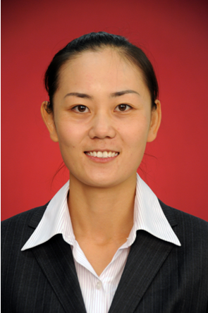泰安六中周艳免冠照.png