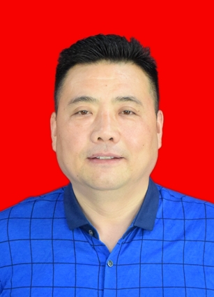 谭程公证件照.jpg