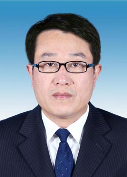 姜诗谦证件照.jpg
