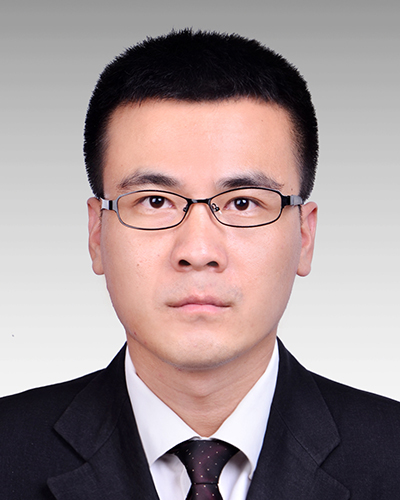黄琳琳.jpg