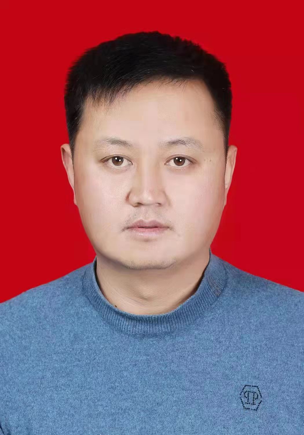 李强证件照.jpg