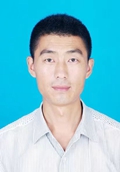 杨运洲证件照_副本.jpg