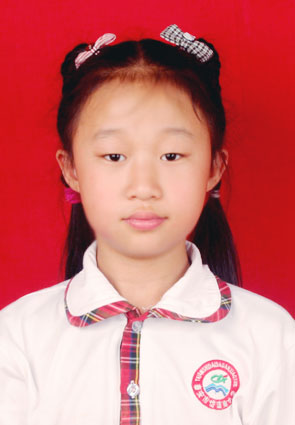 陈梓涵.jpg