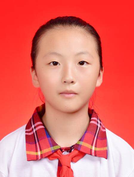 杨梓萌照片.jpg