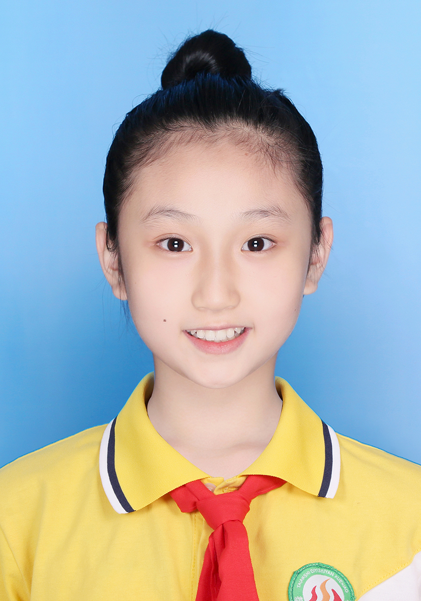 芦恩子琳照片.jpg