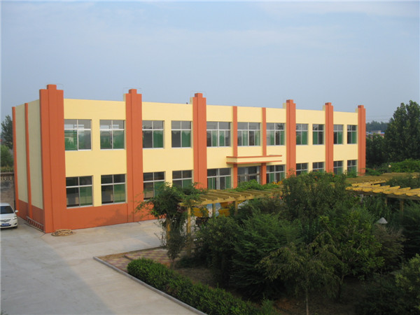 学校全貌0026.JPG