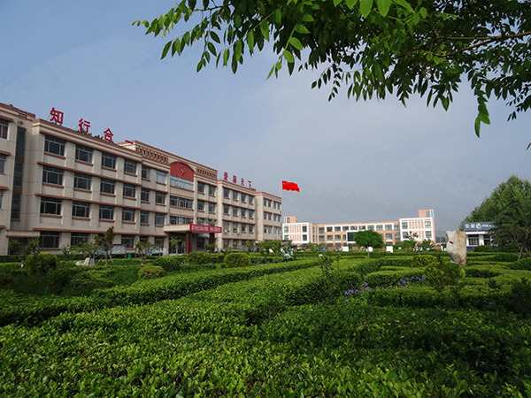 潮泉镇中心小学乡村少年宫全景.jpg