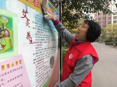 边玉玲.jpg